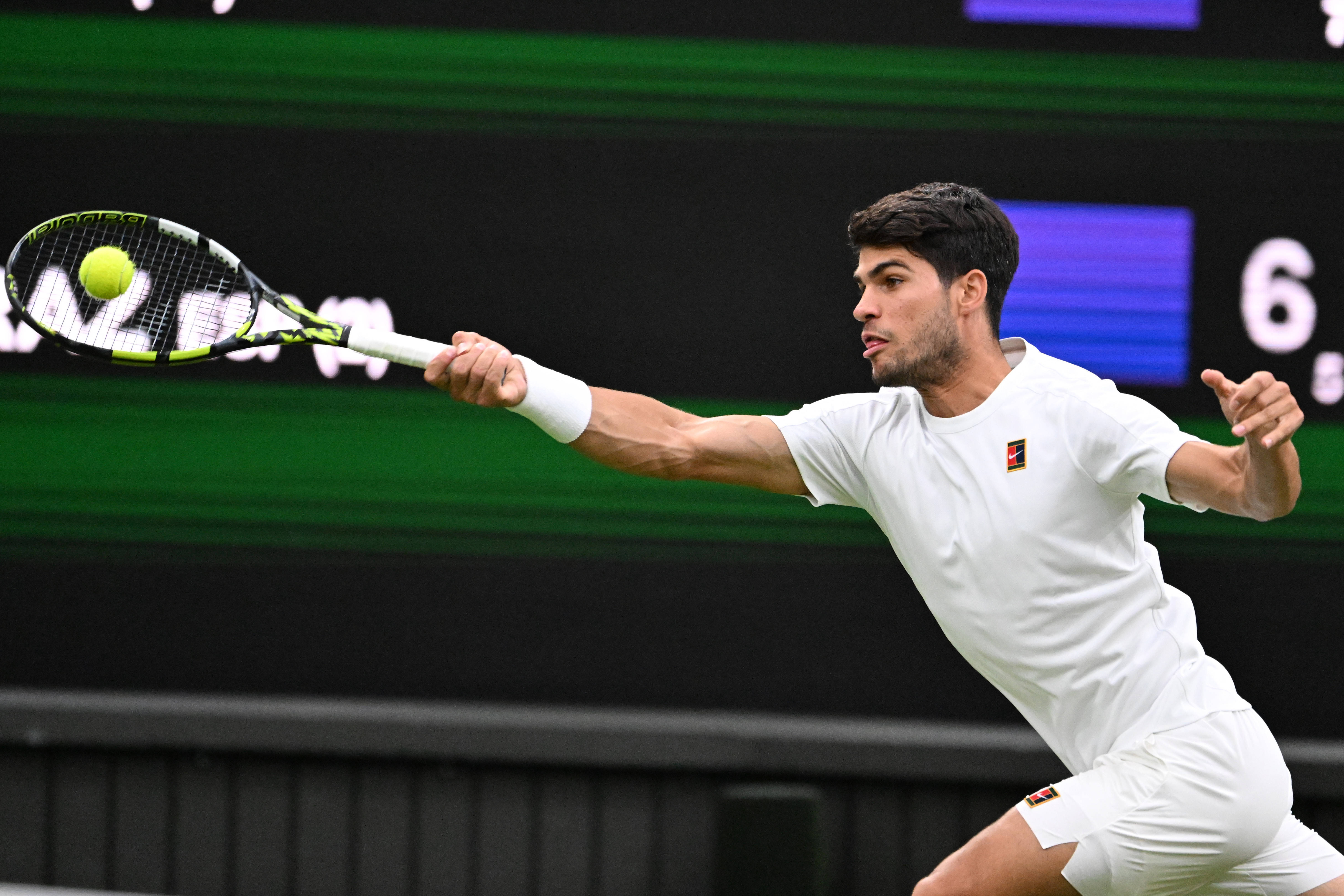 拉沃尔杯力克温网，阿尔卡拉斯统治全场